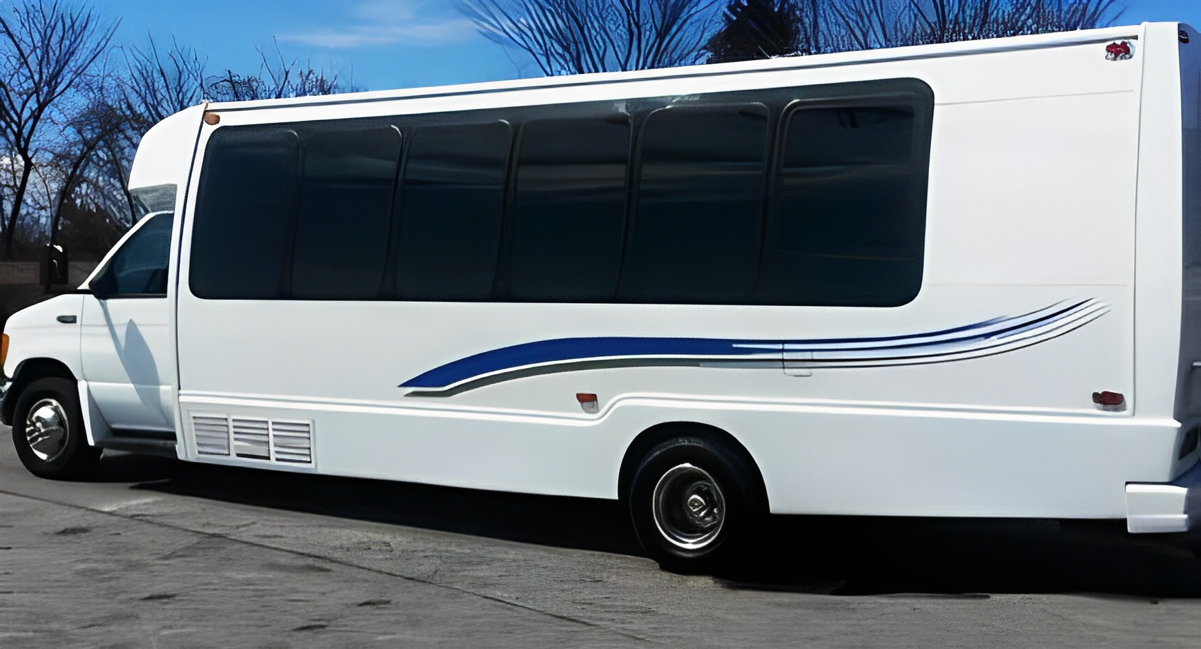 Party bus to celebrate a bachelorette party 